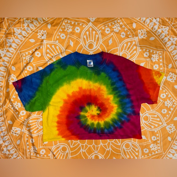 Bundle of crop tees - Picture 5 of 5